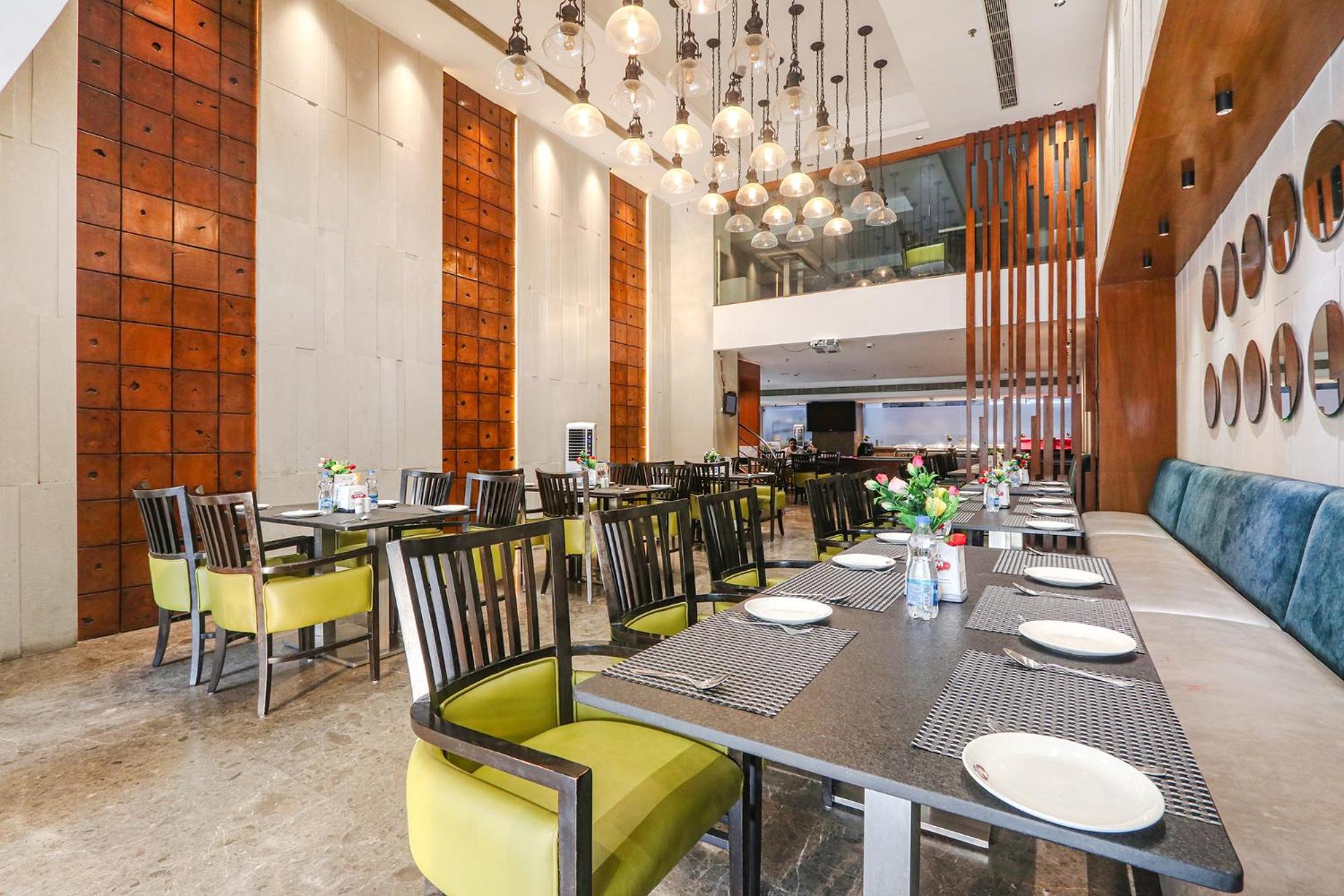 Fabhotel Prime Svm Grand - Banjara Hills Haydarabad Dış mekan fotoğraf