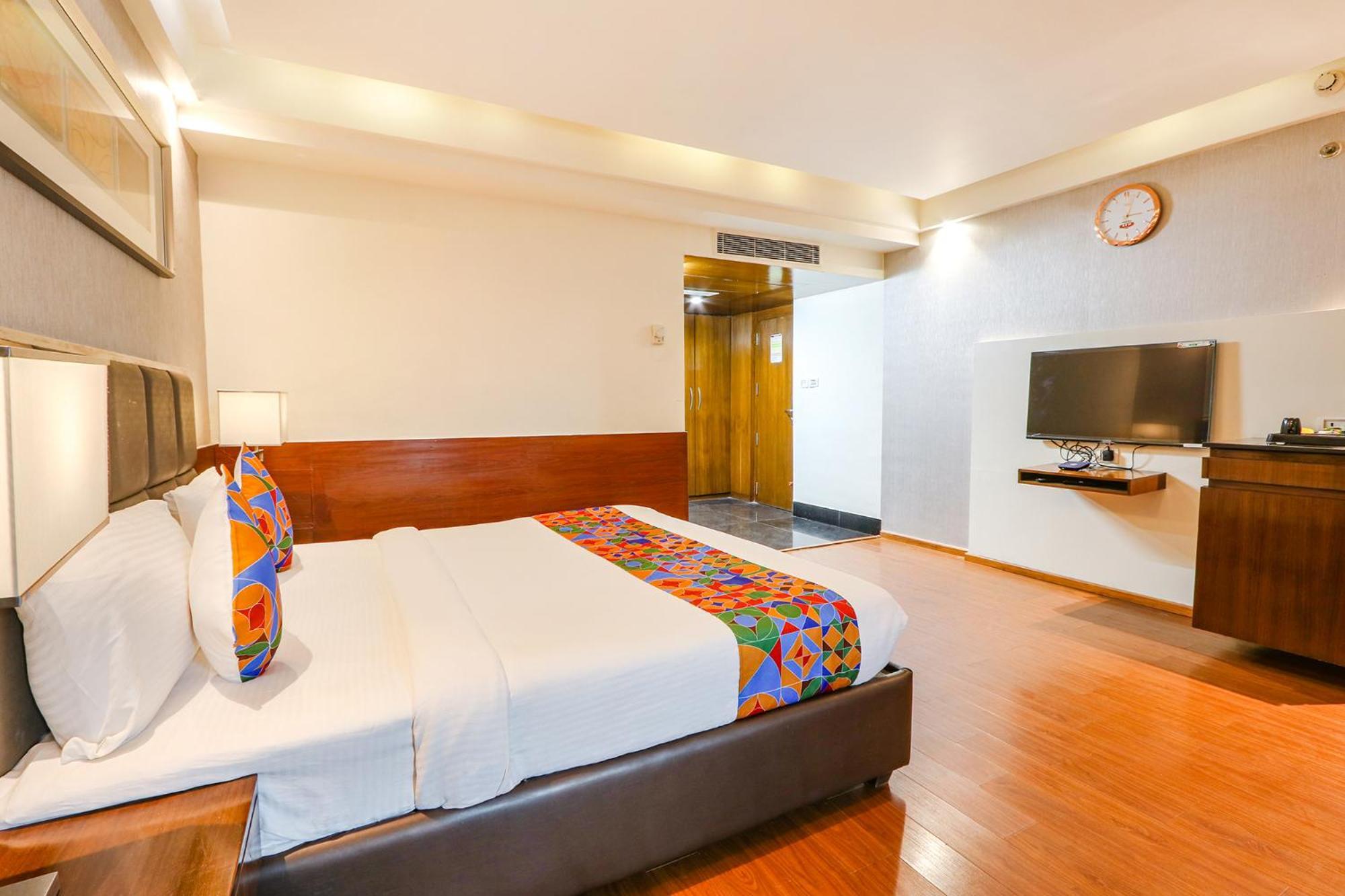 Fabhotel Prime Svm Grand - Banjara Hills Haydarabad Dış mekan fotoğraf